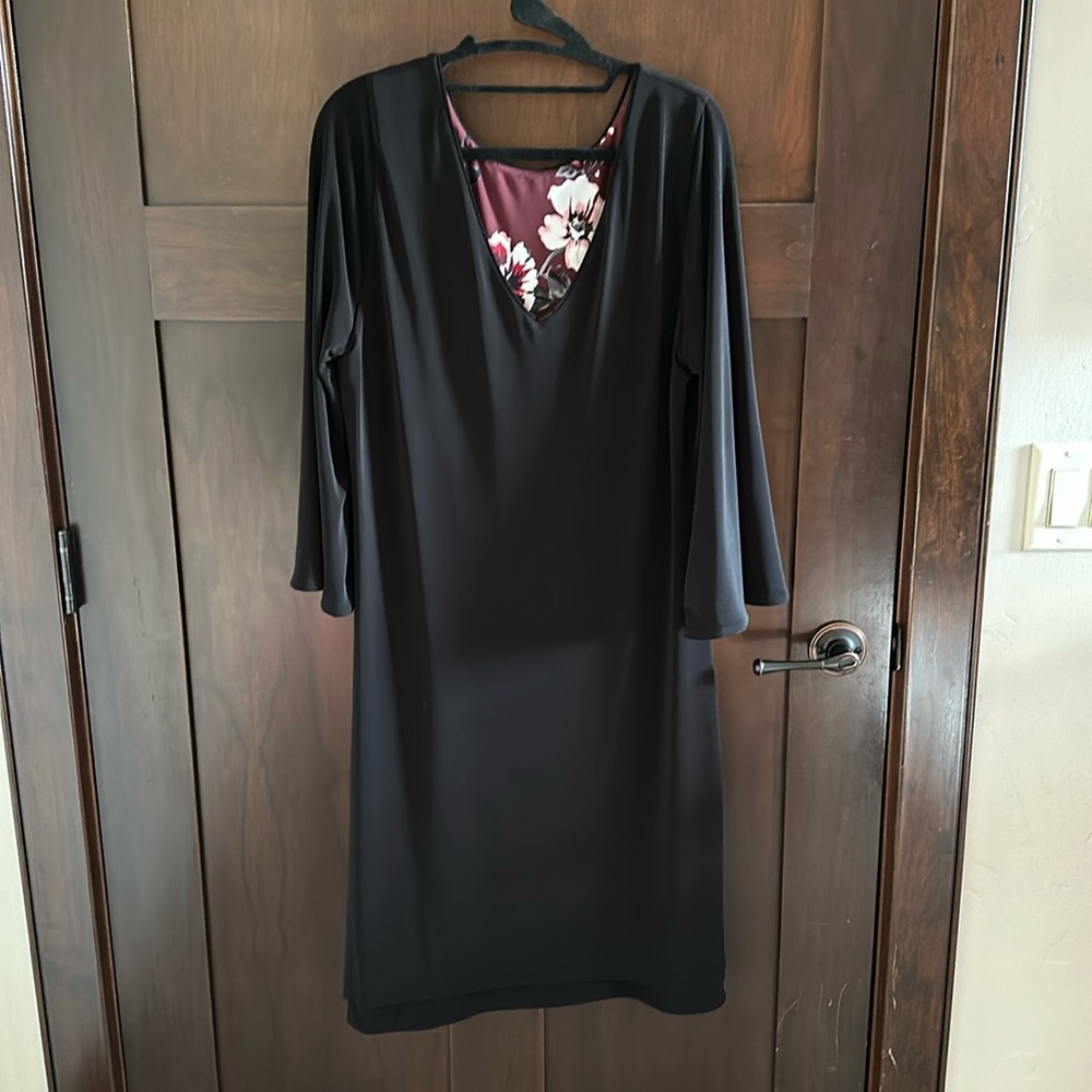 White House black market reversible dress size XL
